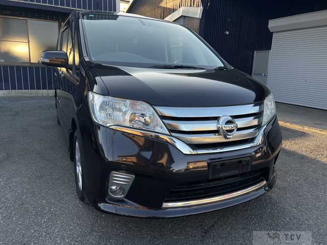 2011 Nissan Serena