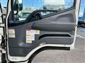2013 Mitsubishi Canter