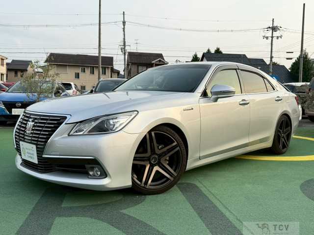 2013 Toyota Crown