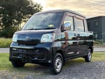 2011 Daihatsu Hijet Van
