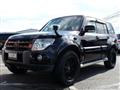 2007 Mitsubishi Pajero