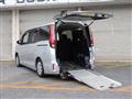 2016 Toyota Noah