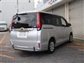 2016 Toyota Noah