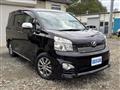2013 Toyota Voxy