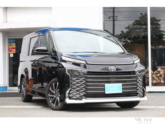 2023 Toyota Voxy