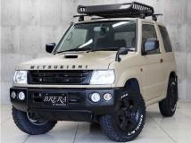 2005 Mitsubishi Pajero Mini