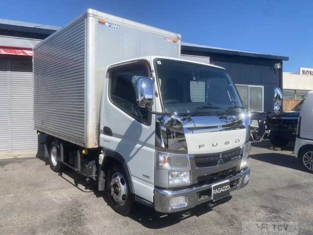 2014 Mitsubishi Canter