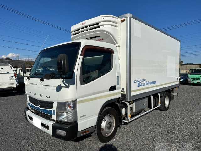 2014 Mitsubishi Canter