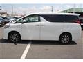 2016 Toyota Alphard G