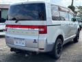 2008 Mitsubishi Delica D5