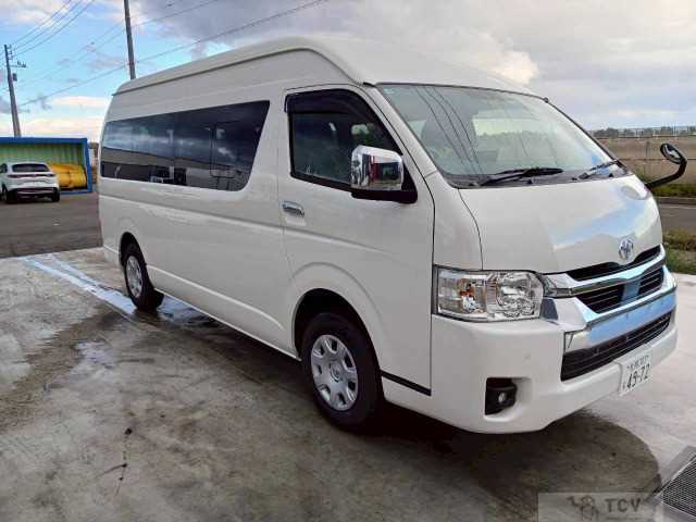 2025 Toyota Hiace Wagon