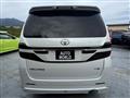 2014 Toyota Vellfire