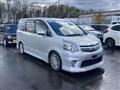 2010 Toyota Noah
