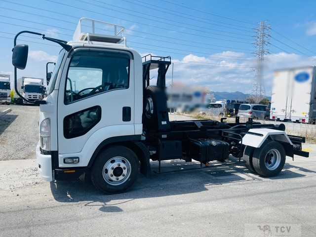 2014 Isuzu Isuzu Others