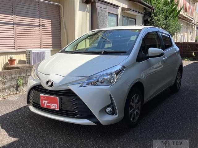 2017 Toyota Vitz