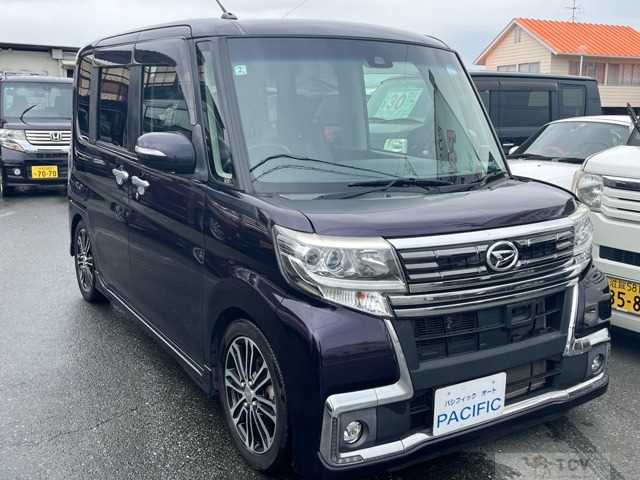 2016 Daihatsu Tanto Custom