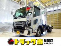 2025 Isuzu Isuzu Others