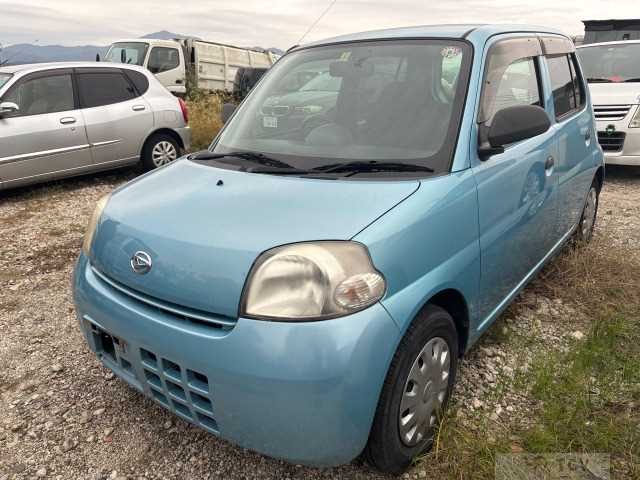 2010 Daihatsu Esse