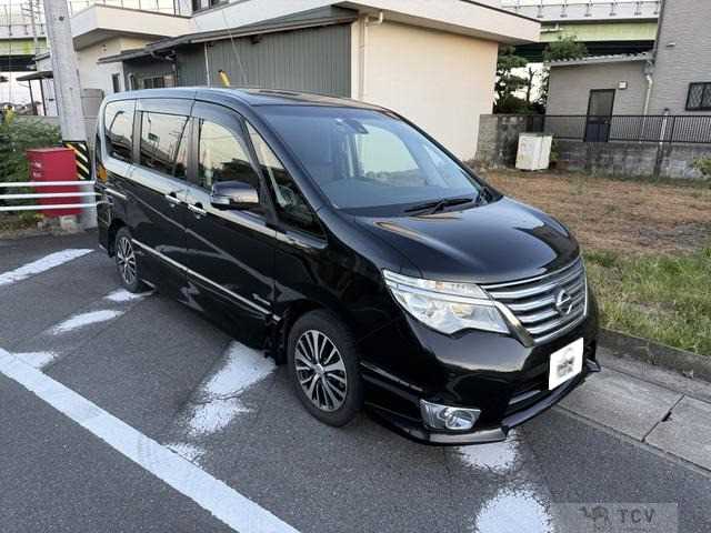 2015 Nissan Serena
