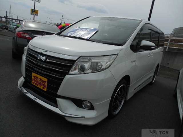 2014 Toyota Noah