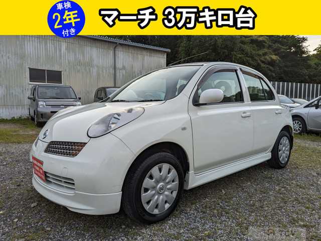 2003 Nissan March