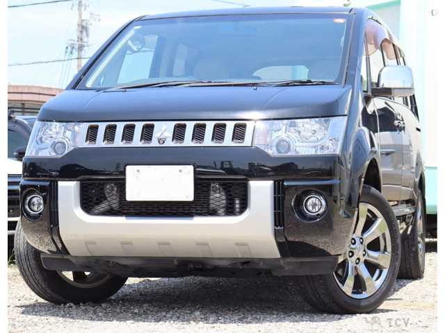 2014 Mitsubishi Delica D5