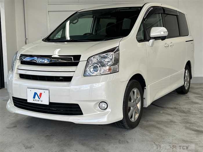 2009 Toyota Noah