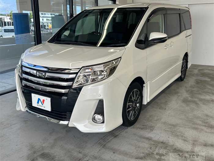 2014 Toyota Noah