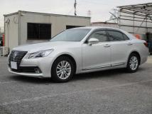 2013 Toyota Crown