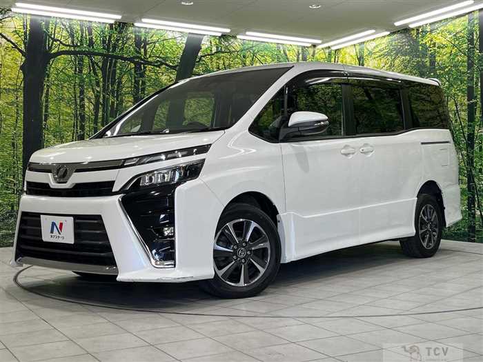 2017 Toyota Voxy