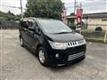 2014 Mitsubishi Delica D5