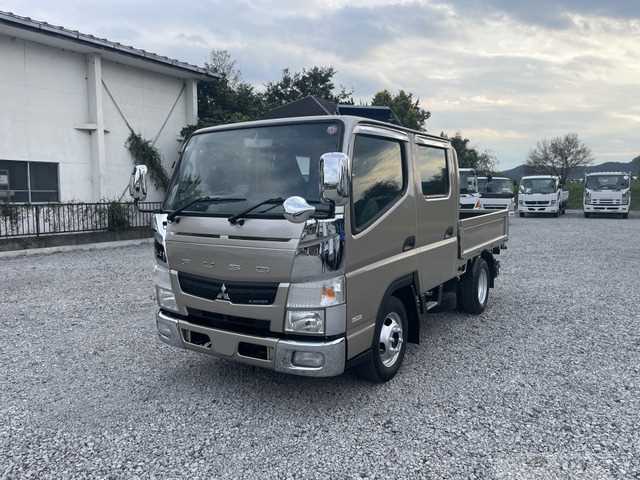 2015 Mitsubishi Canter