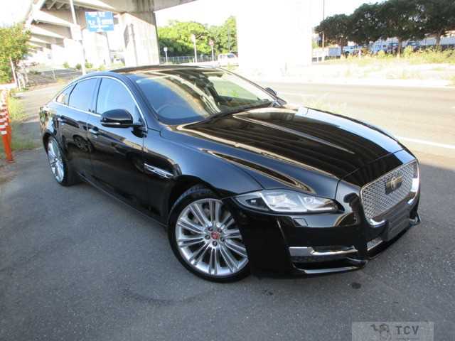 2018 Jaguar XJ Series