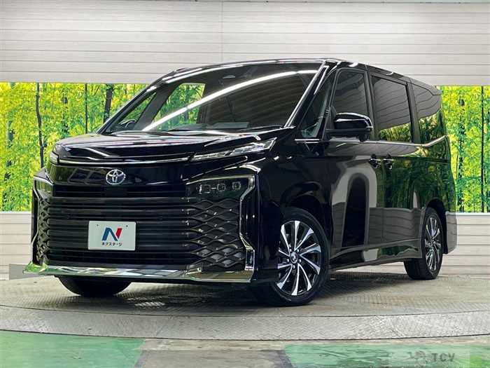 2023 Toyota Voxy