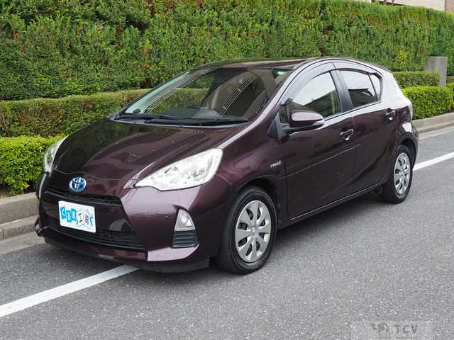 2014 Toyota AQUA