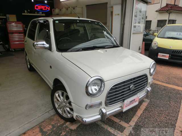 2000 Daihatsu Miragino