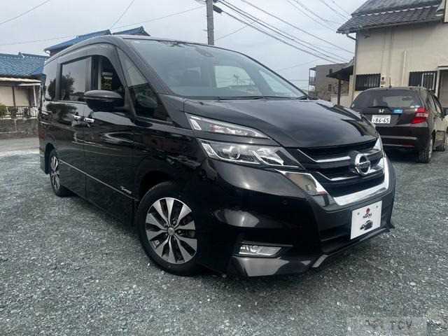 2017 Nissan Serena