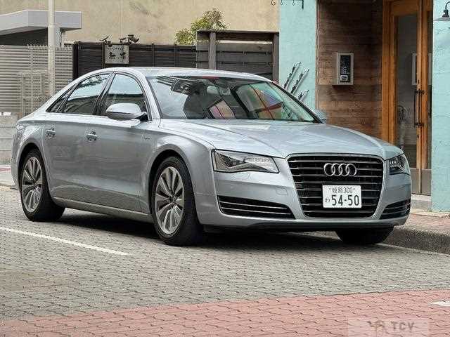 2013 Audi A8