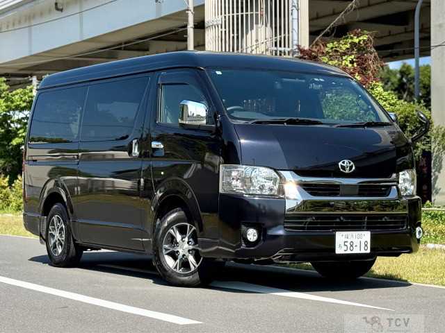 2022 Toyota Hiace Van