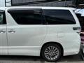 2013 Toyota Vellfire