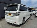 2013 Toyota Vellfire