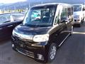 2012 Daihatsu Tanto