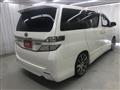 2012 Toyota Vellfire