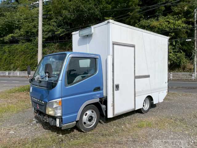 2003 Mitsubishi Canter