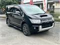 2018 Mitsubishi Delica D5
