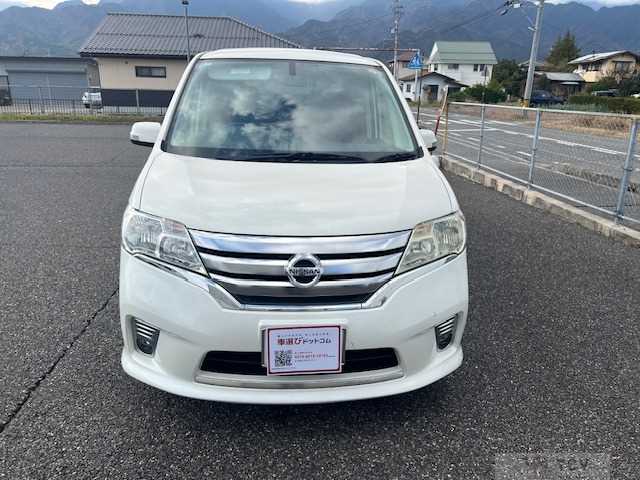 2012 Nissan Serena