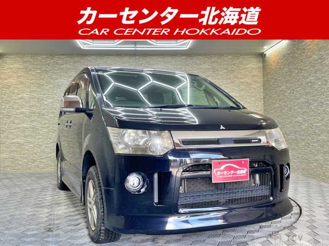 2010 Mitsubishi Delica D5