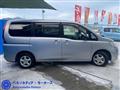 2009 Nissan Serena