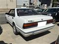 1989 Nissan Gloria(sedan)