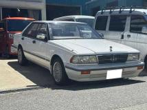 1989 Nissan Gloria(sedan)